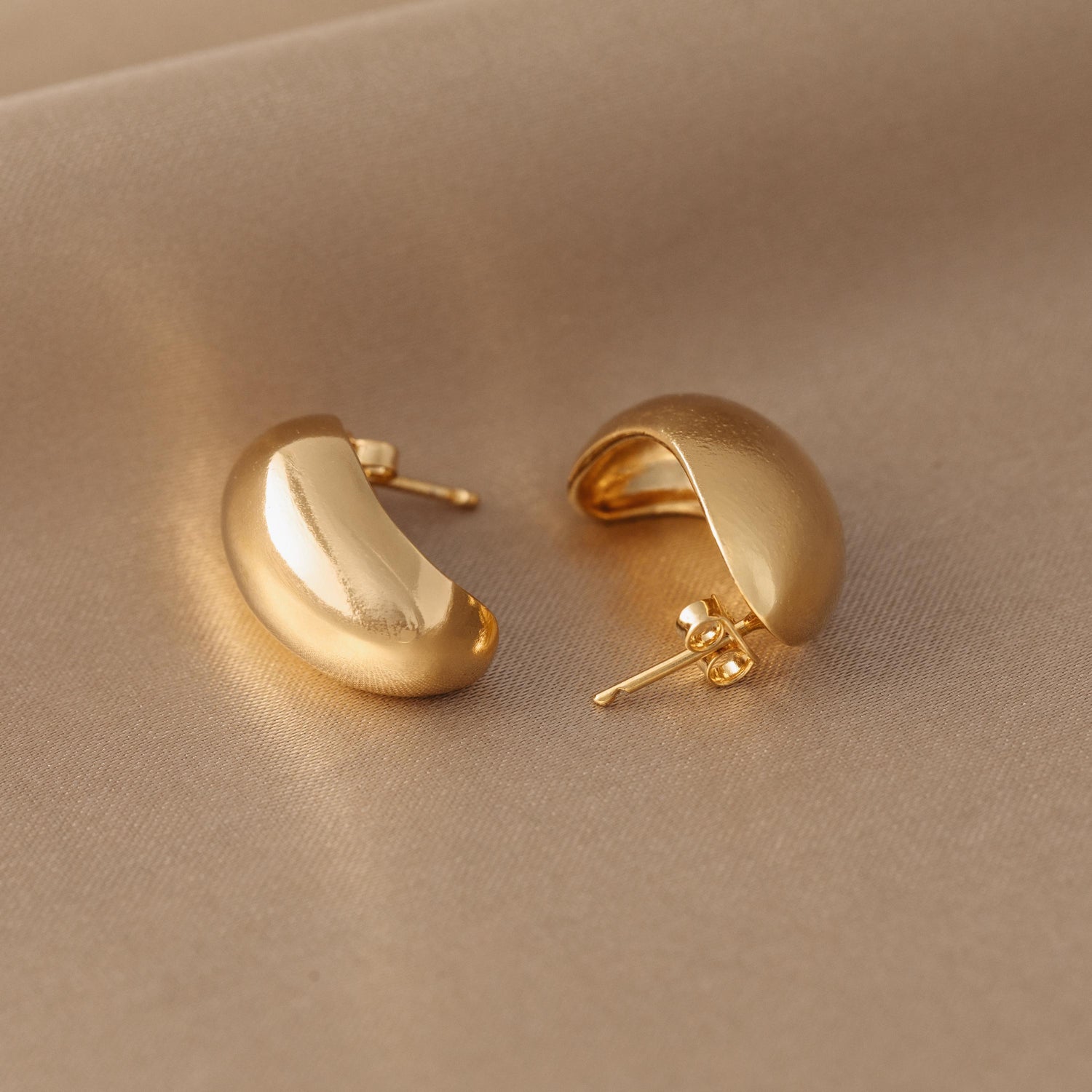 Sculptural Dome Stud Earrings • Polished Gold Studs